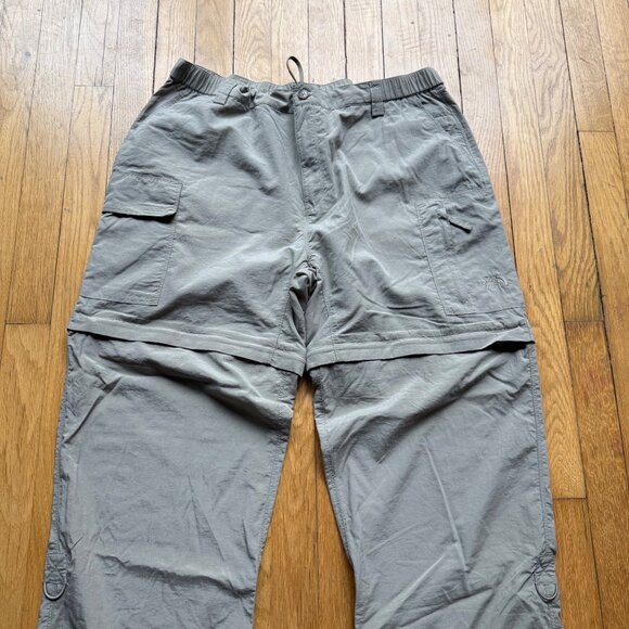 The North Face Size XL Green Convertible Zip Off Outdoor Hiking Cargo Pants - Picture 3 of 16
